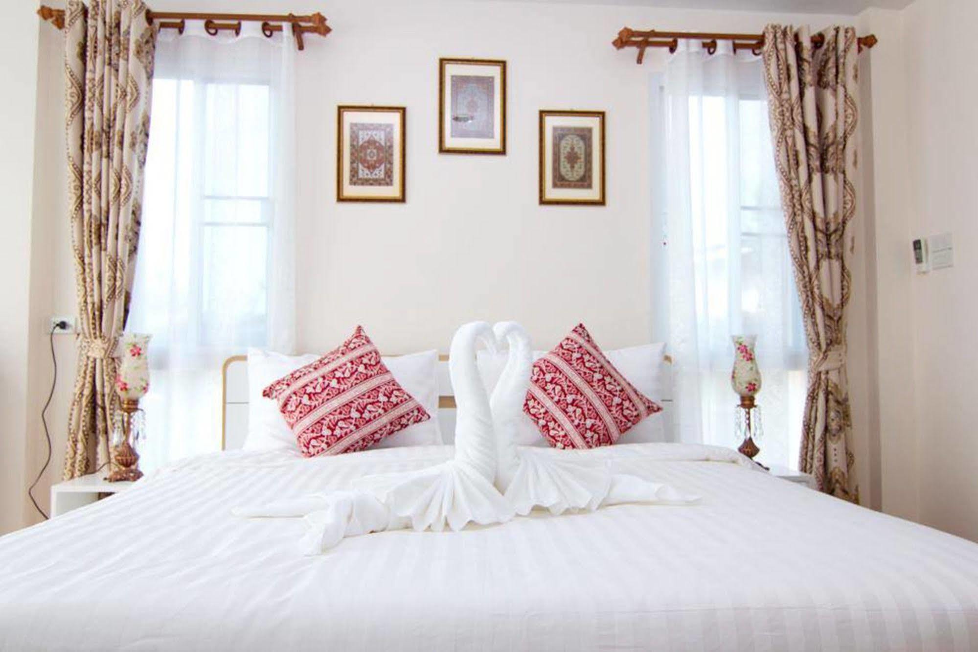 Chowdhury Boutique House Chiang Mai Buitenkant foto