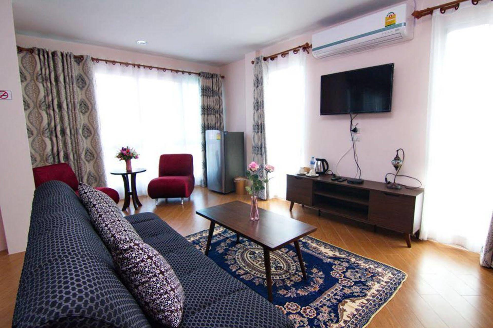 Chowdhury Boutique House Chiang Mai Buitenkant foto